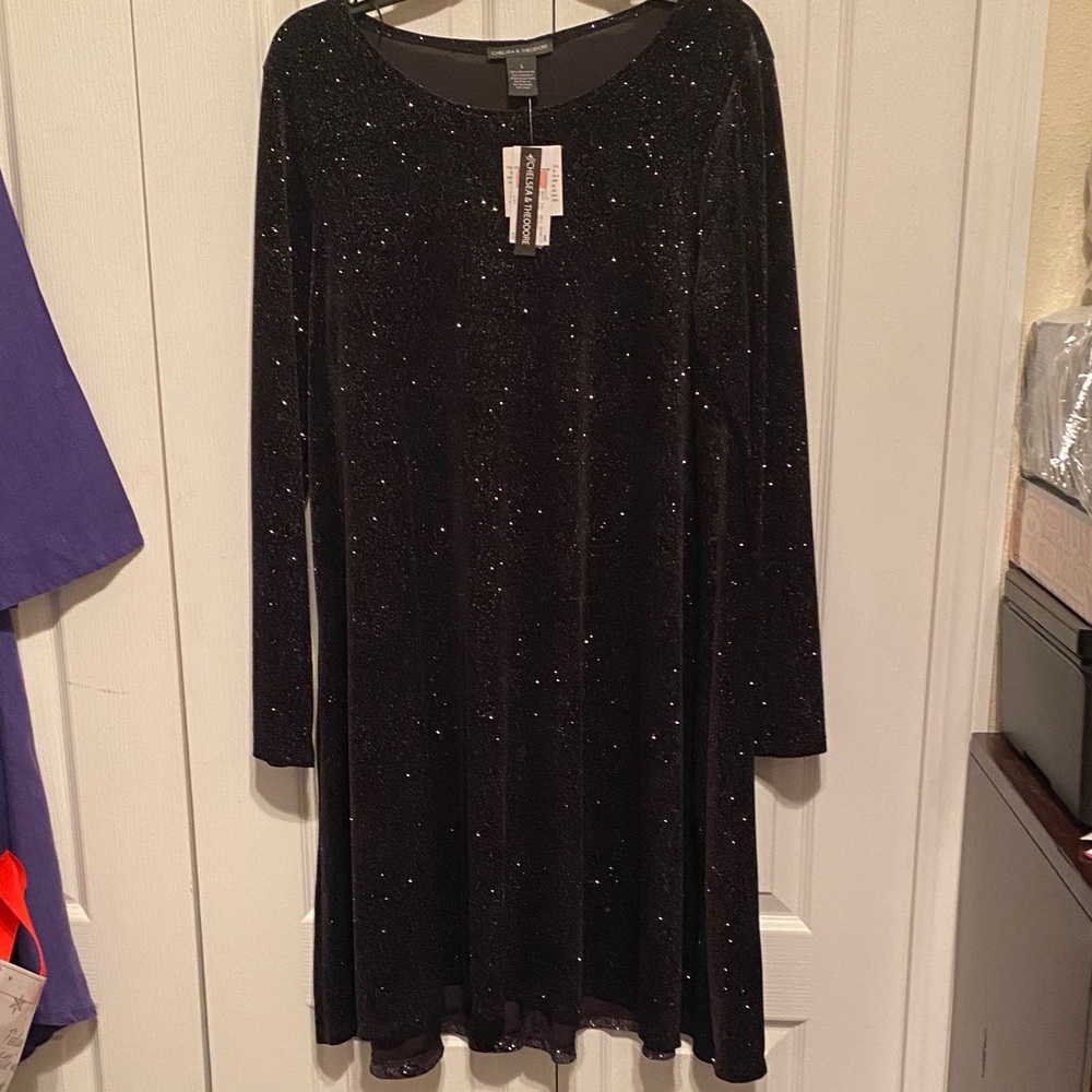 Chelsea & Theodore Black Sparkle Midi Dress